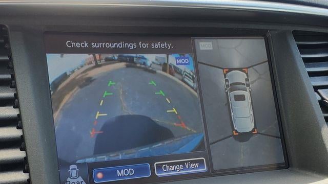2017 INFINITI QX80 Base