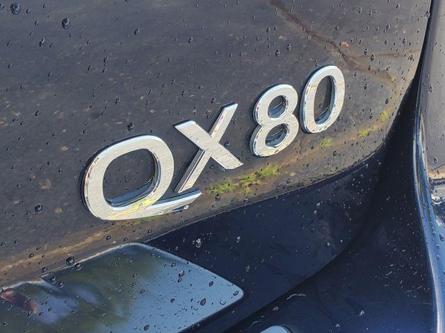 2017 INFINITI QX80 - $8,988