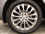 2016 QX80 Thumbnail 16