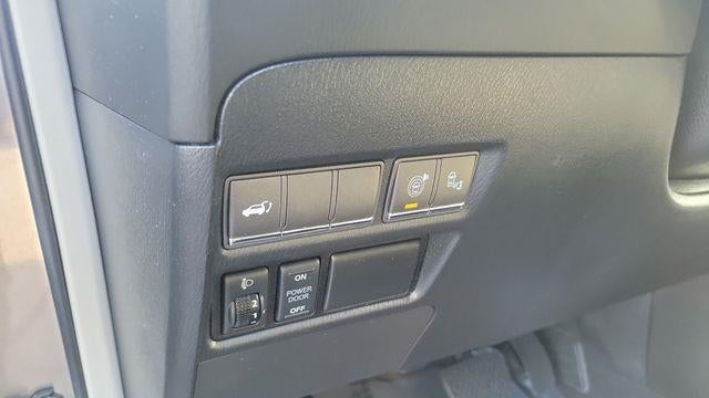 2016 INFINITI QX80 Base