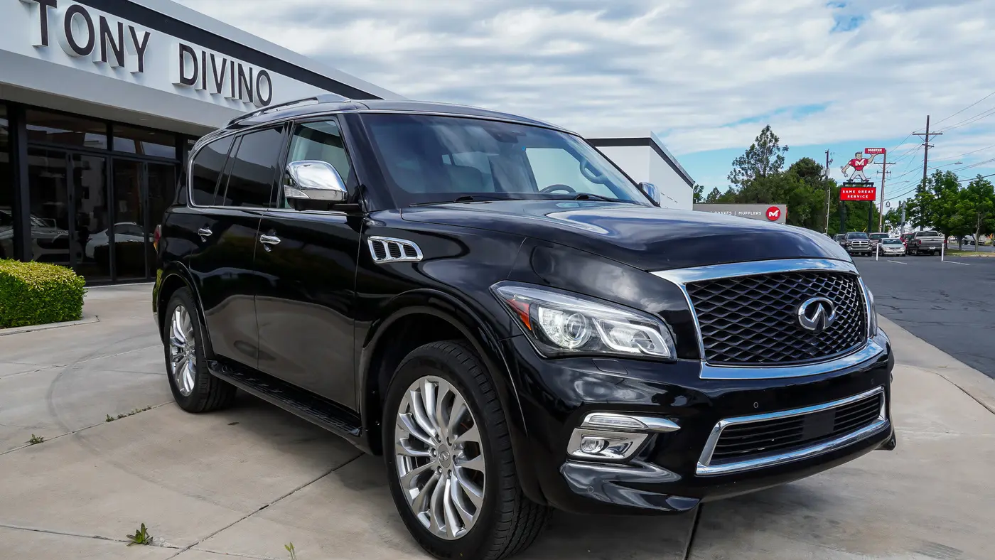 2017 INFINITI QX80 Base