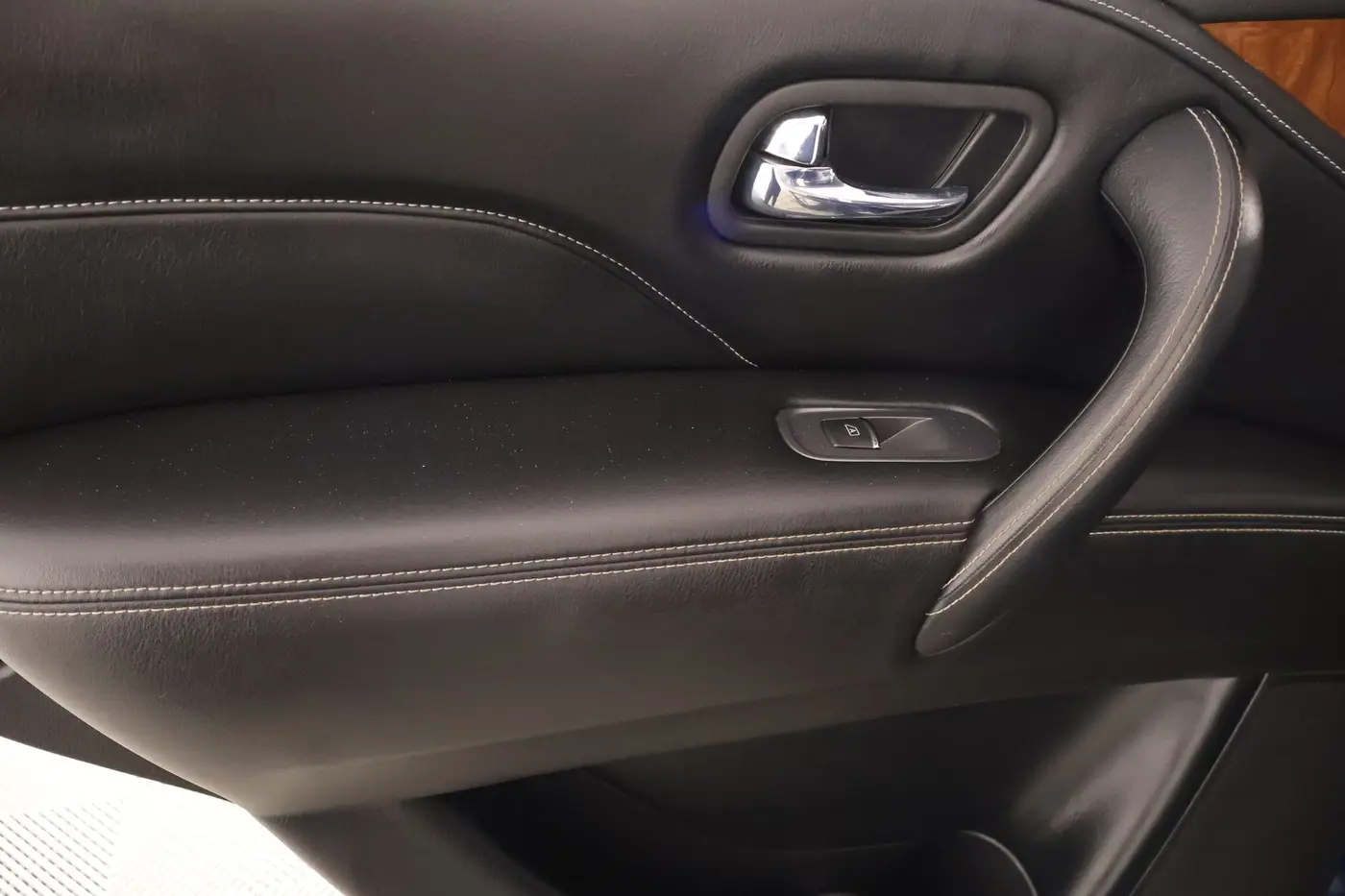 2019 INFINITI QX80 - $19,877