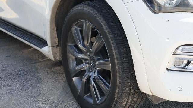 2017 INFINITI QX80 Base