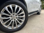 2015 QX80 Thumbnail 12