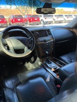 2012 QX56 Thumbnail 4