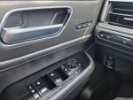 2025 QX80 Thumbnail 7