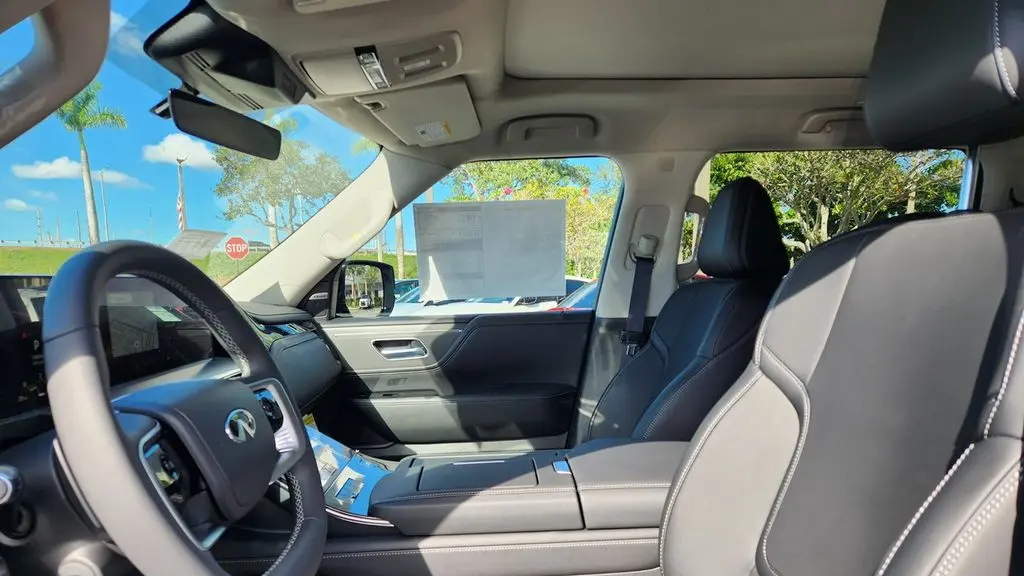 2026 INFINITI QX80 Pure