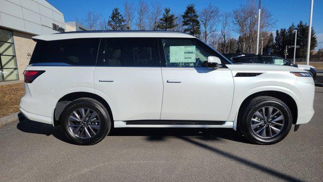 2026 INFINITI QX80 Pure