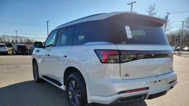 2026 INFINITI QX80 Pure