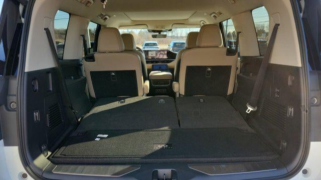 2026 INFINITI QX80 Pure