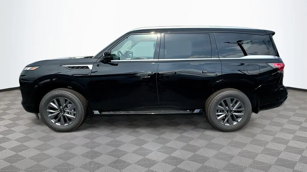 2026 INFINITI QX80 Pure