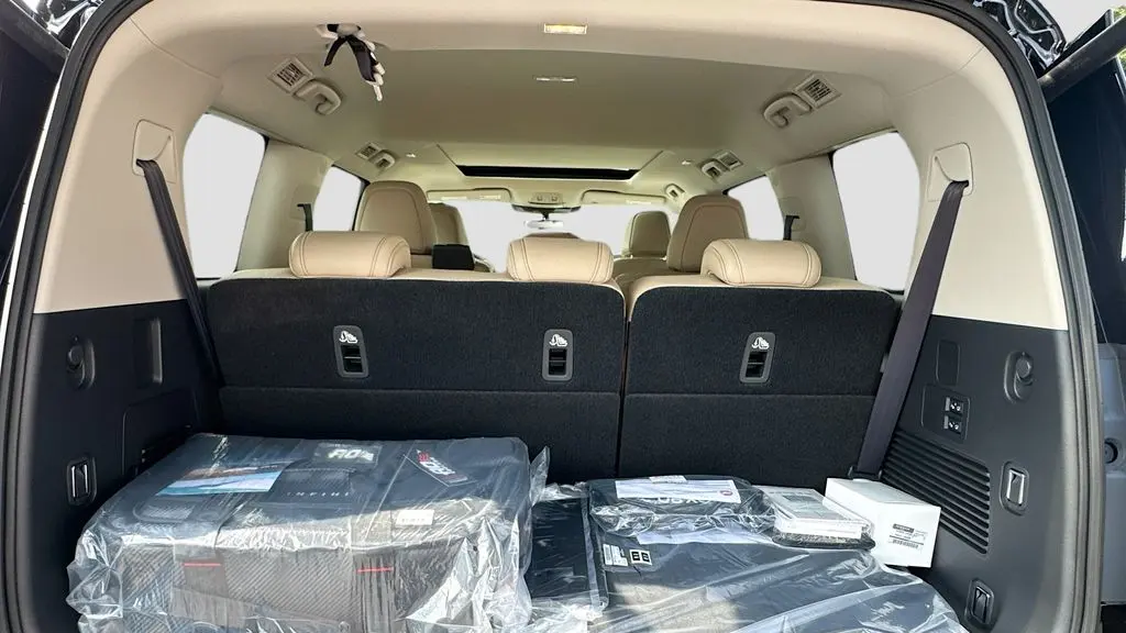 2026 INFINITI QX80 Pure