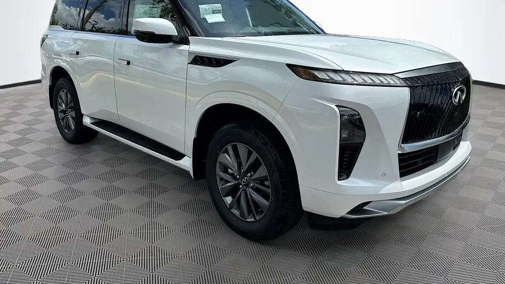 2026 INFINITI QX80 Pure