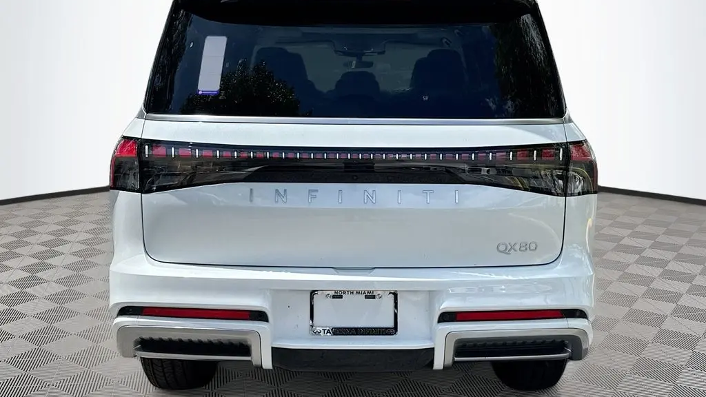 2026 INFINITI QX80 Pure