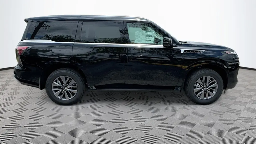 2026 INFINITI QX80 Pure