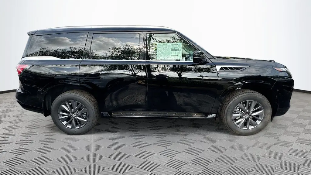 2026 INFINITI QX80 Pure