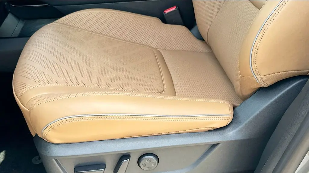 2027 INFINITI QX80 Luxe