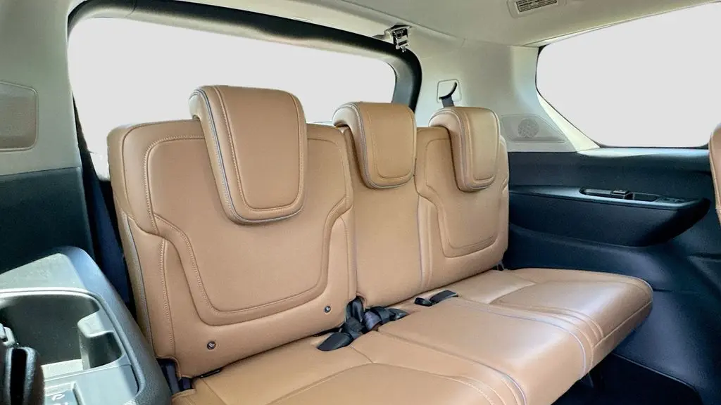 2027 INFINITI QX80 Luxe