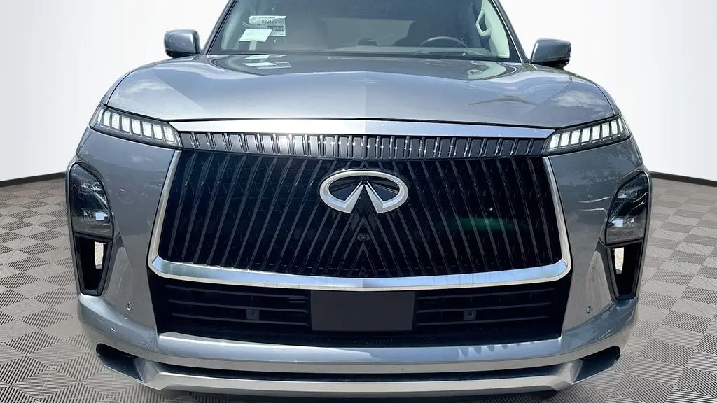 2027 INFINITI QX80 Luxe
