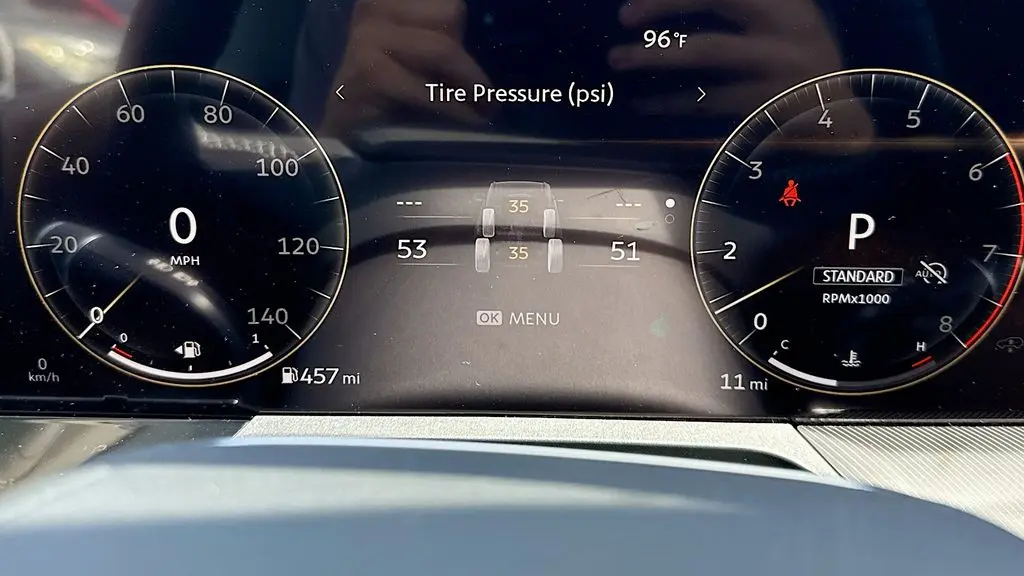 2027 INFINITI QX80 Luxe