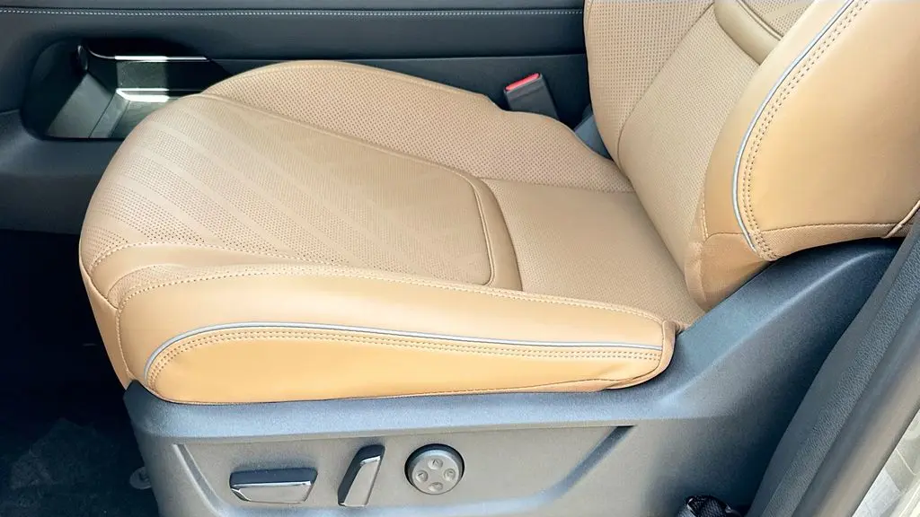2027 INFINITI QX80 Luxe