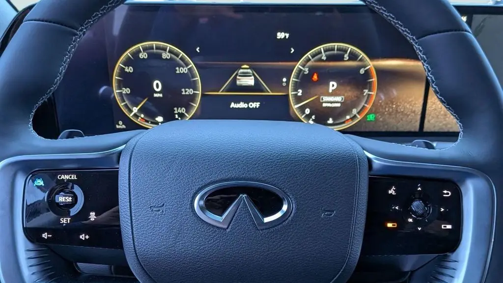 2026 INFINITI QX80 Luxe