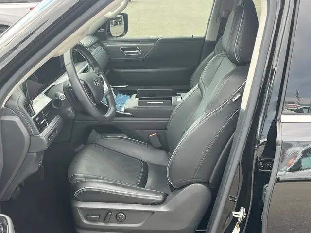 2025 INFINITI QX80 - $61,900
