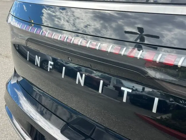 2025 INFINITI QX80 - $61,900