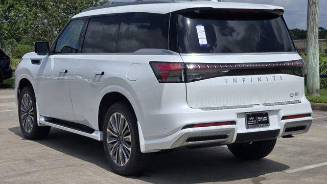 2026 INFINITI QX80 Luxe