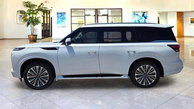 2027 INFINITI QX80 Luxe