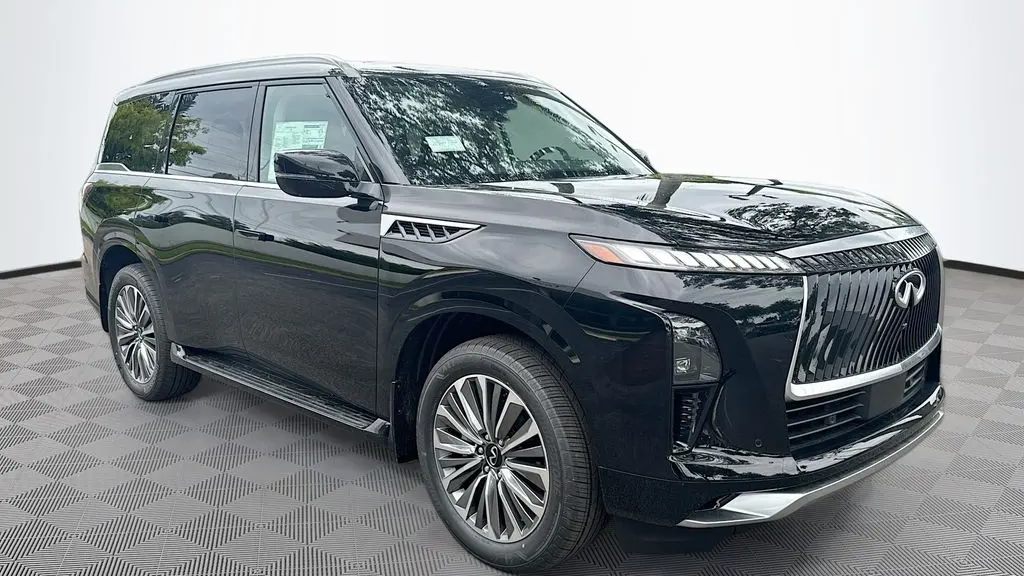2026 INFINITI QX80 Luxe