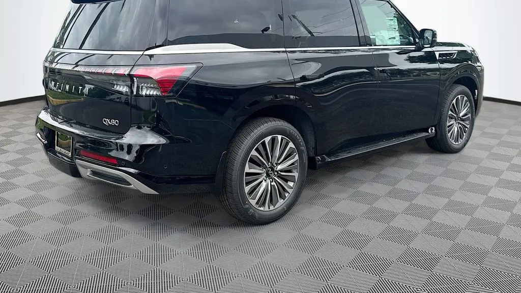 2026 INFINITI QX80 Luxe