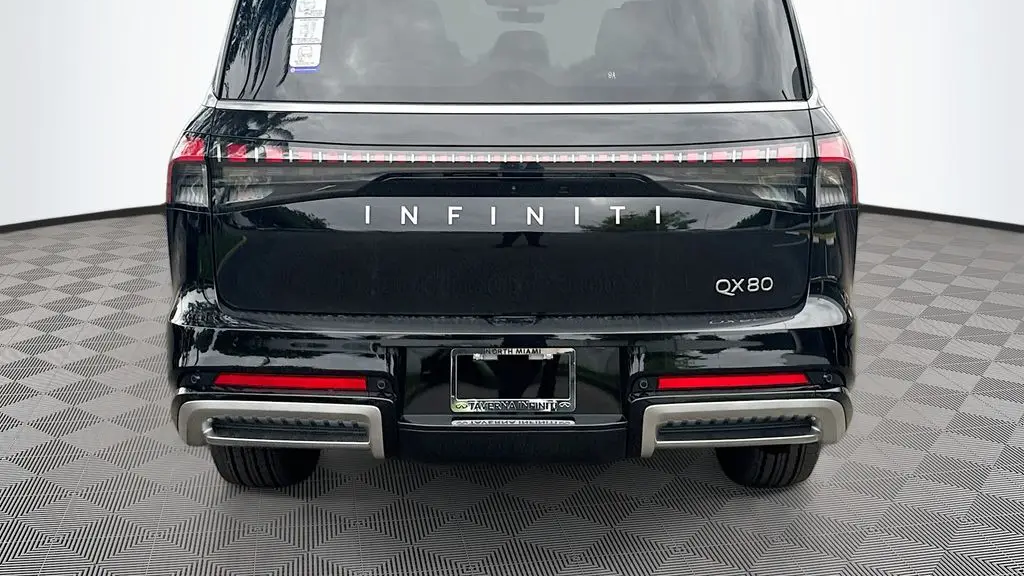 2026 INFINITI QX80 Luxe