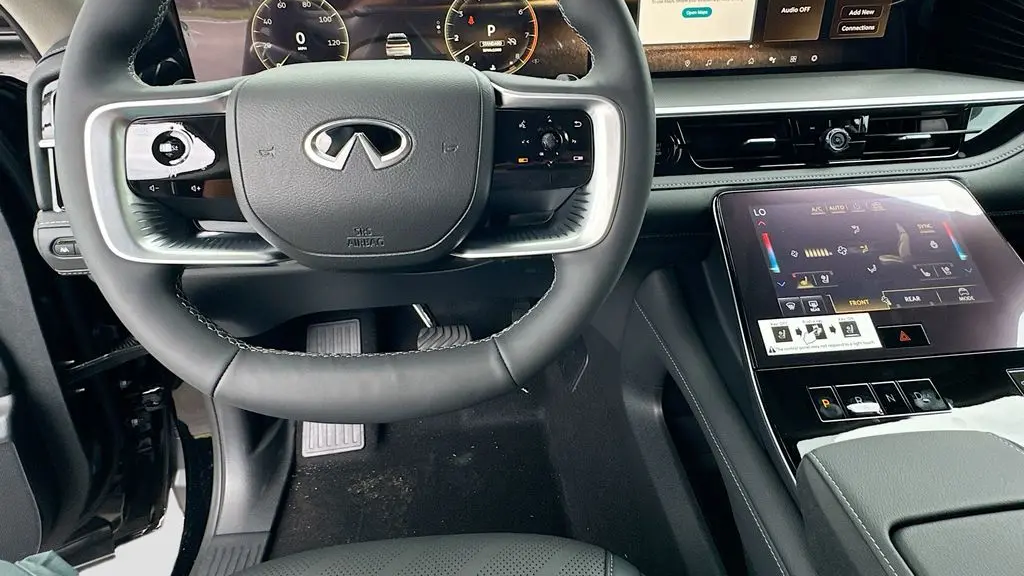 2026 INFINITI QX80 Luxe