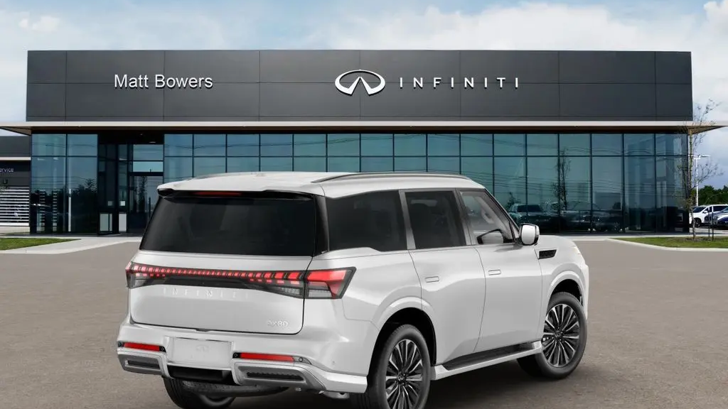 2027 INFINITI QX80 Luxe