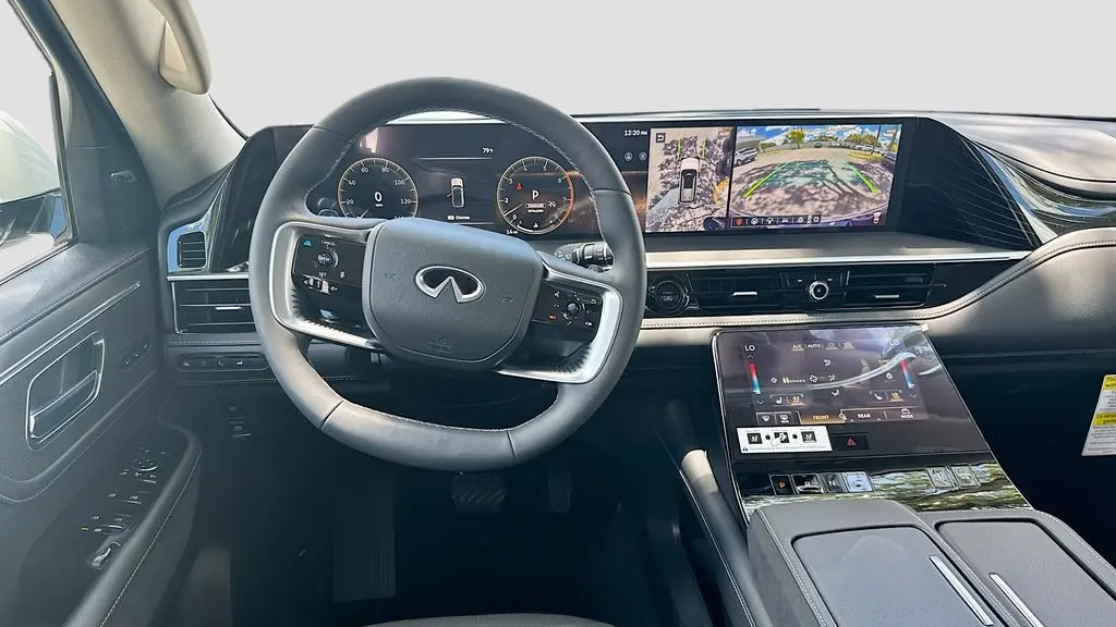 2026 INFINITI QX80 Luxe