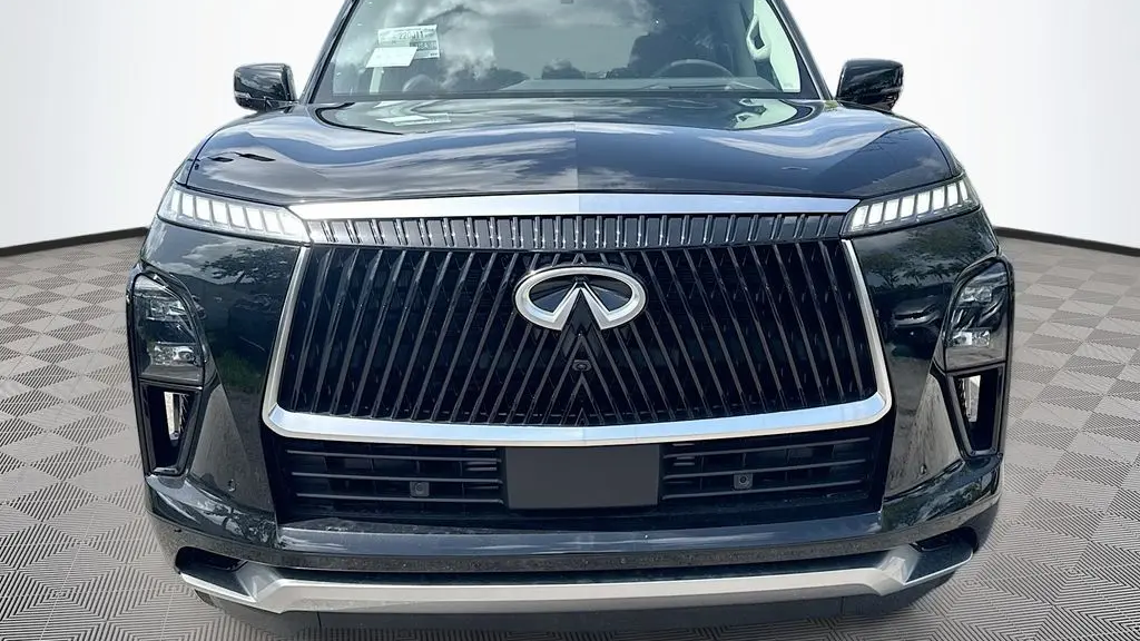 2027 INFINITI QX80 Luxe