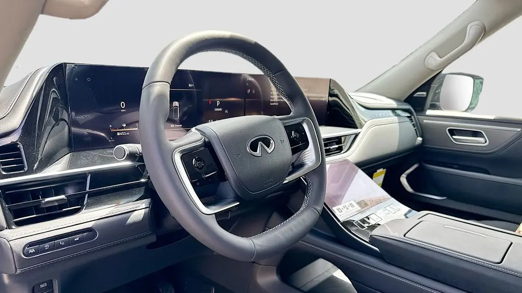 2027 INFINITI QX80 Luxe