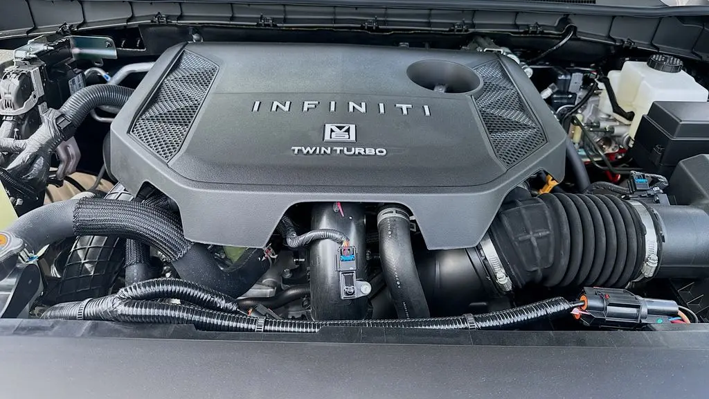 2027 INFINITI QX80 Luxe