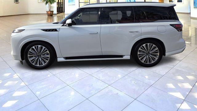 2025 INFINITI QX80 Luxe