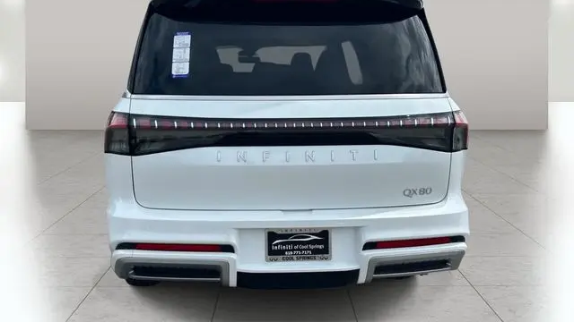 2026 INFINITI QX80 Luxe