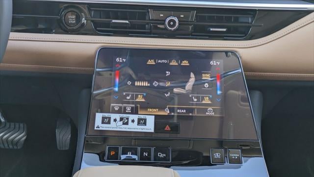 2027 INFINITI QX80 Luxe