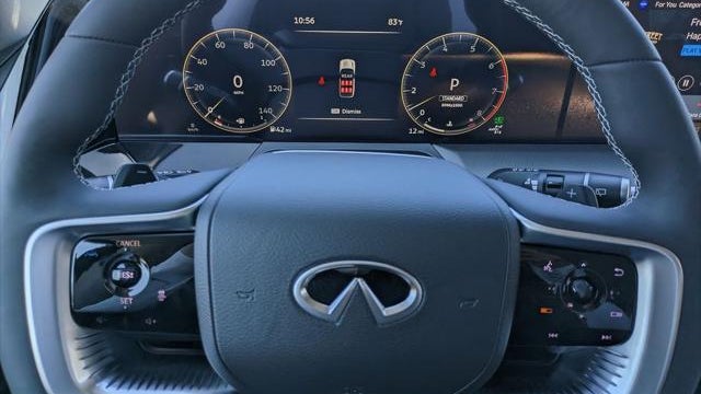 2027 INFINITI QX80 Luxe