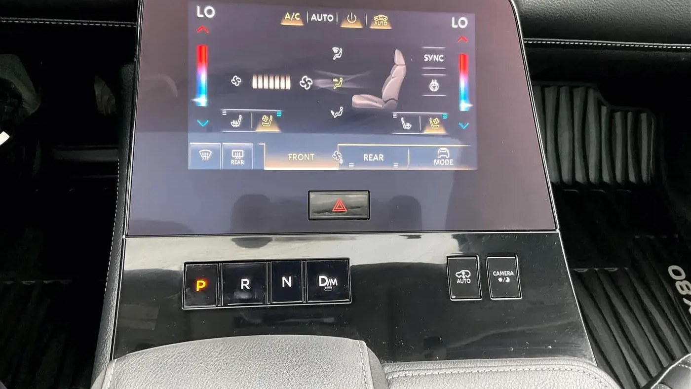 2025 INFINITI QX80 Luxe
