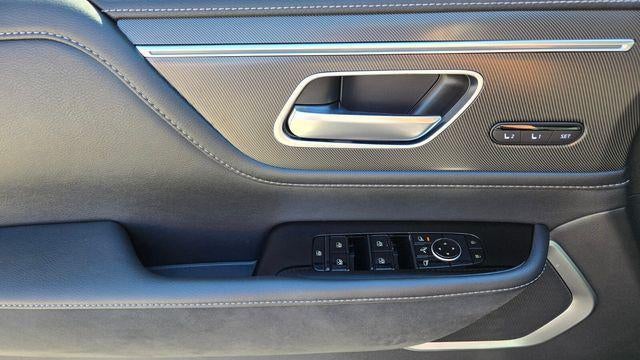 2027 INFINITI QX80 Luxe