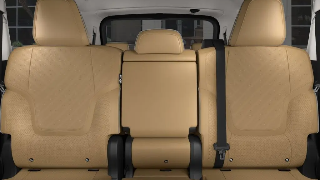 2027 INFINITI QX80 Luxe