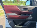 2025 QX80 Thumbnail 35
