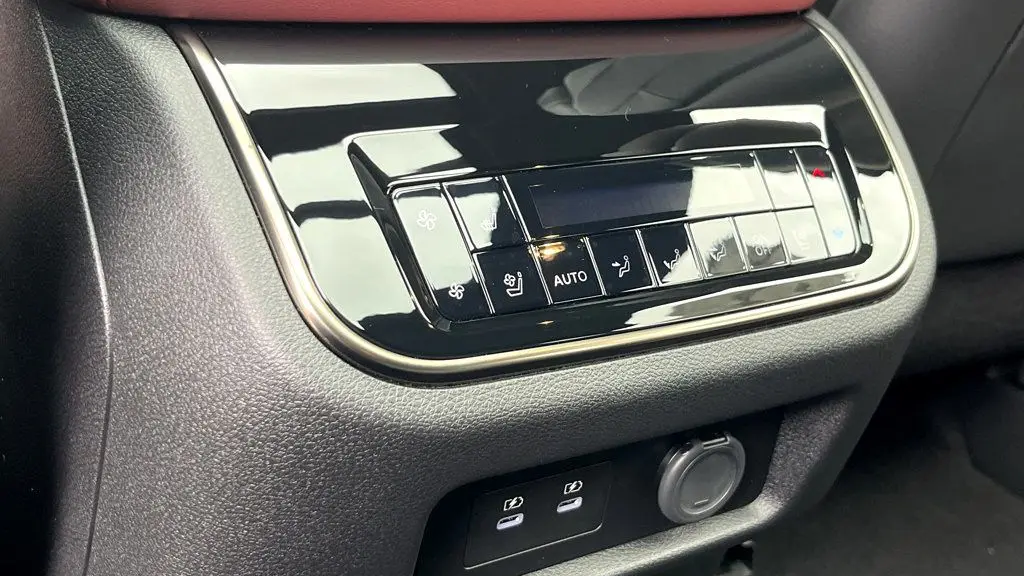 2025 INFINITI QX80 Autograph