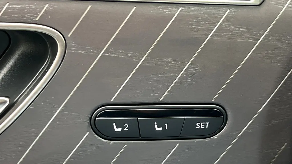 2025 INFINITI QX80 Autograph