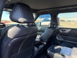 2025 QX80 Thumbnail 21